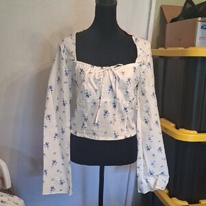Wild Fable Floral Cropped Blouse Size Medium
